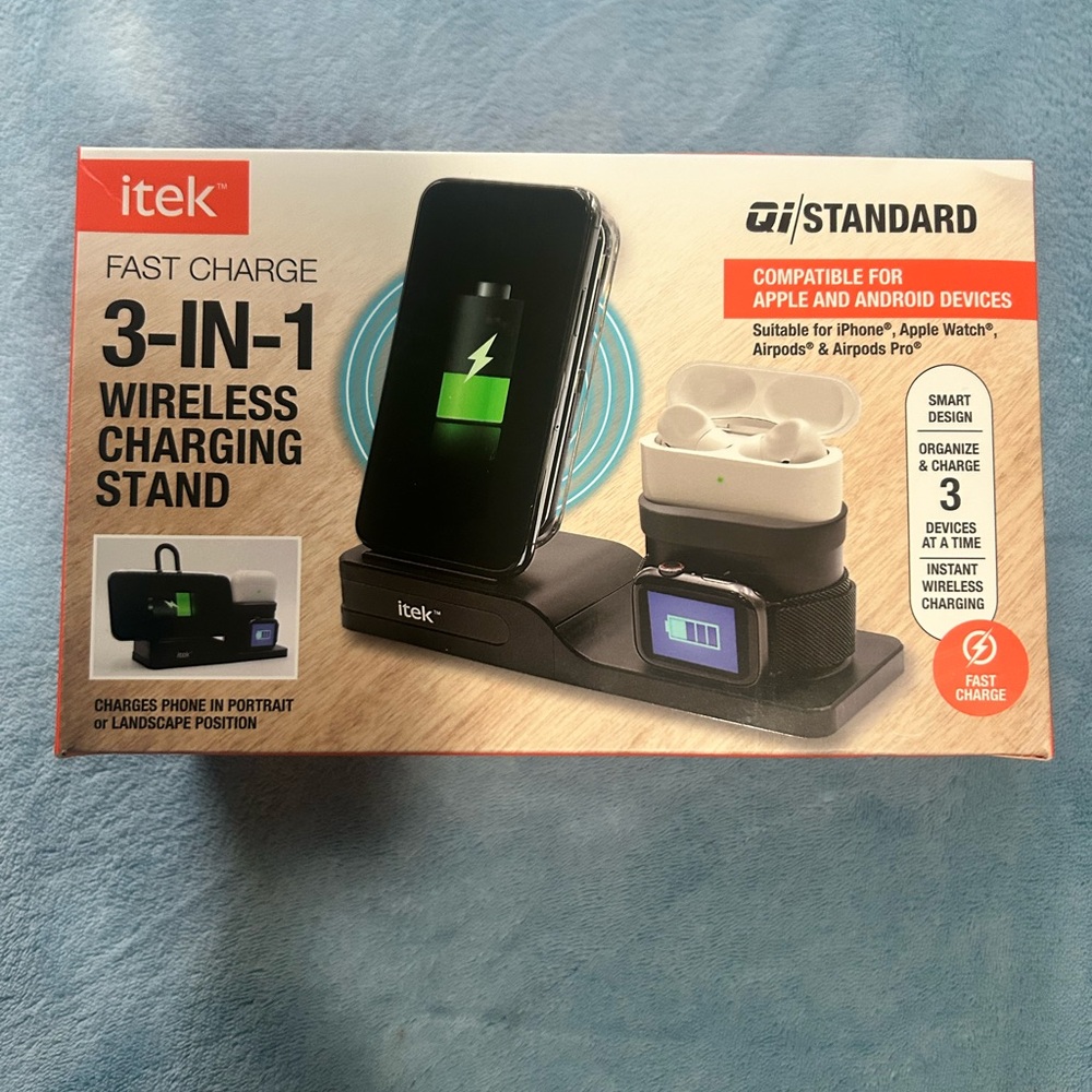 3-in-1 Fast Charge Wireless Charging Stand - Black